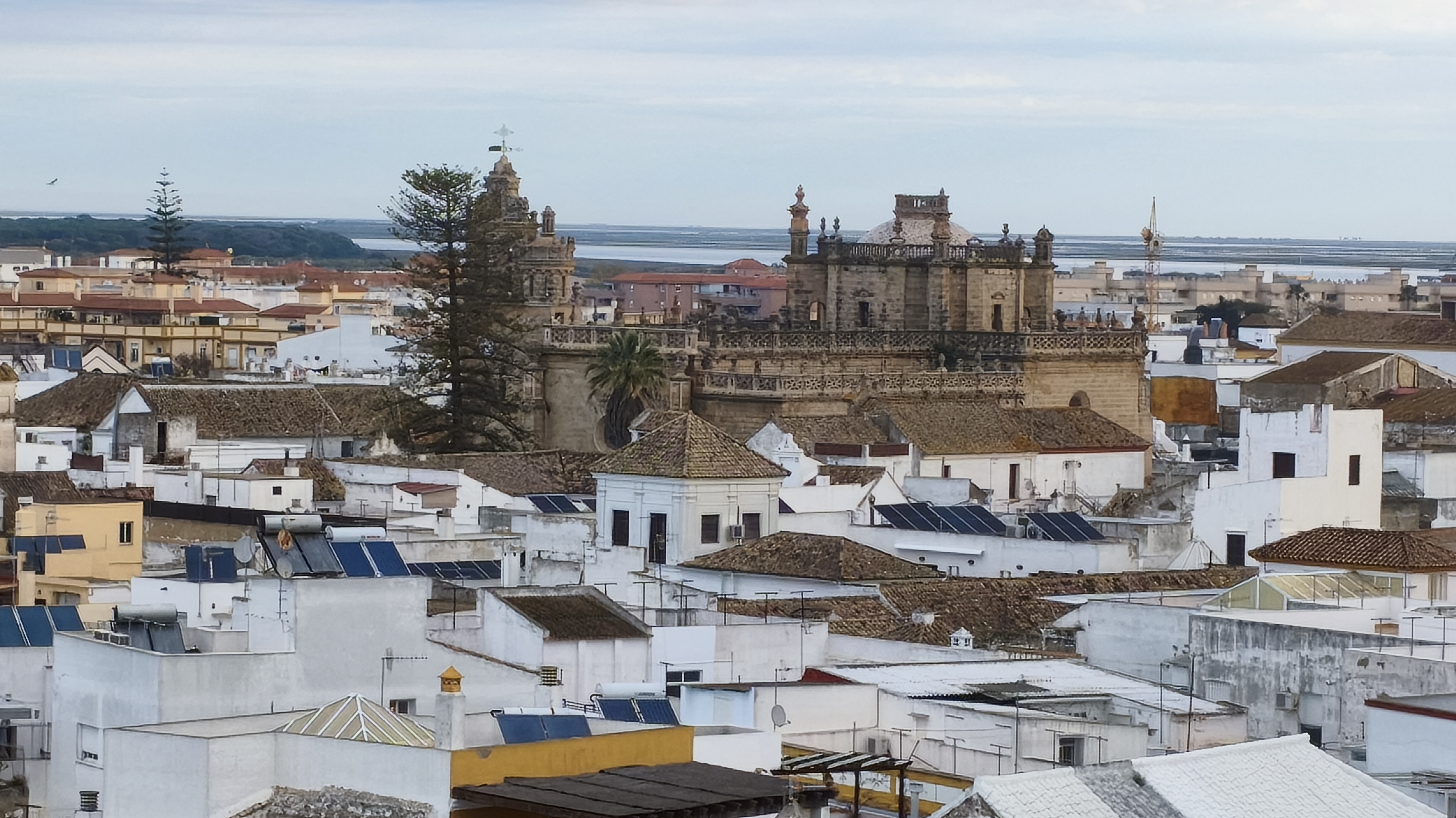 City and surroundings
